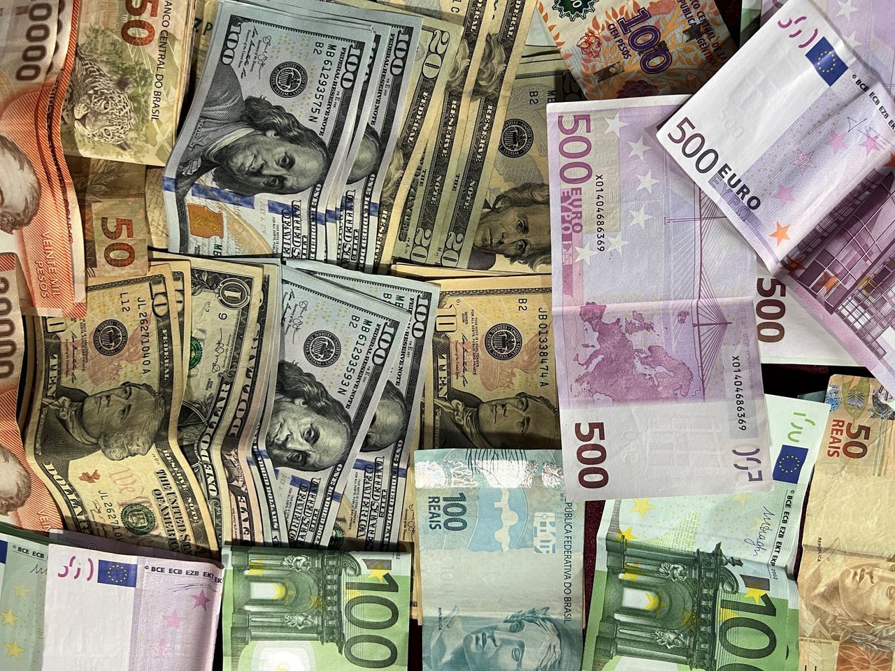 Lavagem de Dinheiro: O Que É, Fases, Penas, COAF e Como Funciona a ...